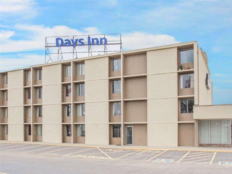 Days Inn By Wyndham Princeton Exterior photo