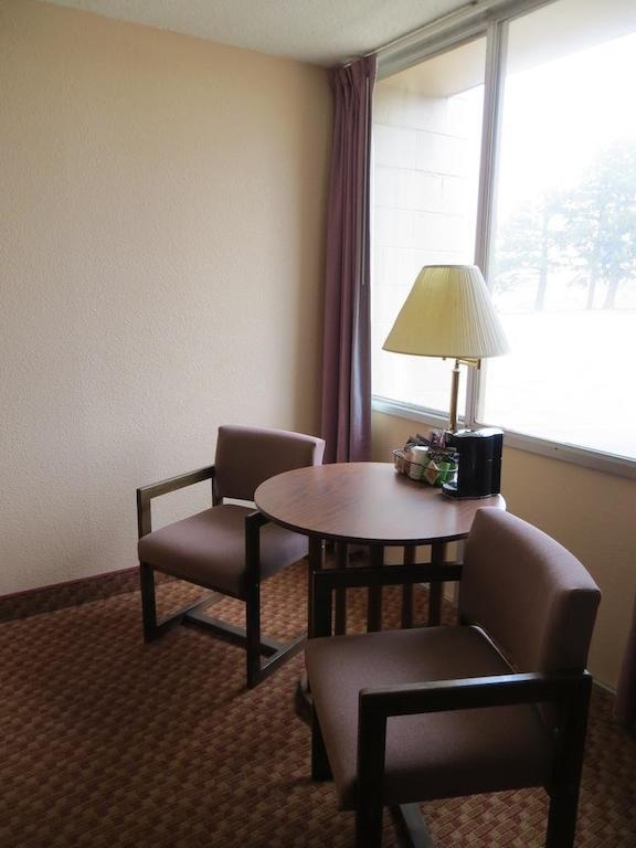 Days Inn By Wyndham Princeton Exterior photo